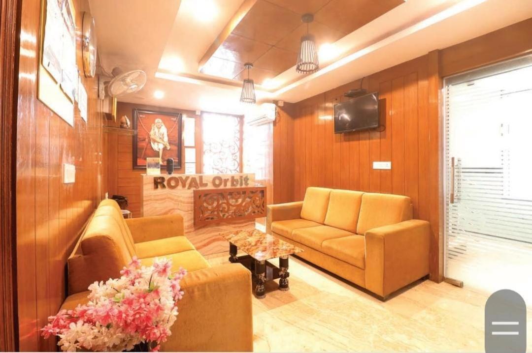 Hotel Royal Orbit バンガロール エクステリア 写真